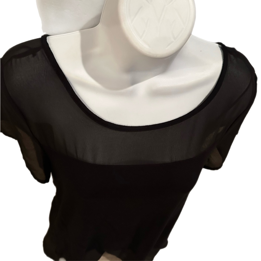 Vince‎ Camuto black top - Picture 4 of 8